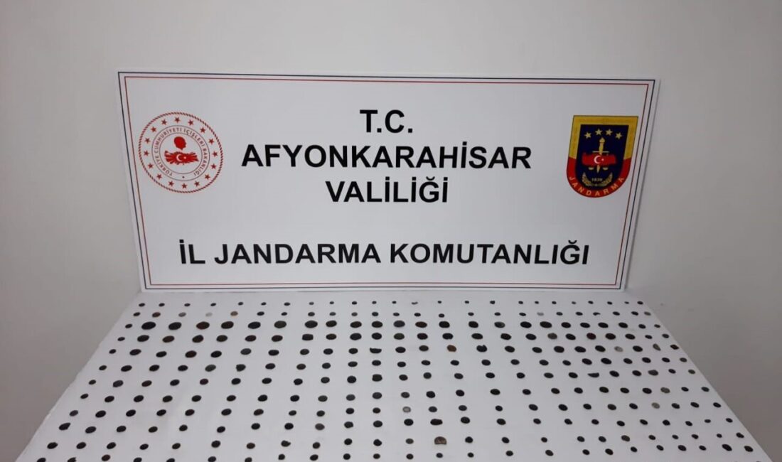 Afyonkarahisar’da jandarma tarafından durdurulan