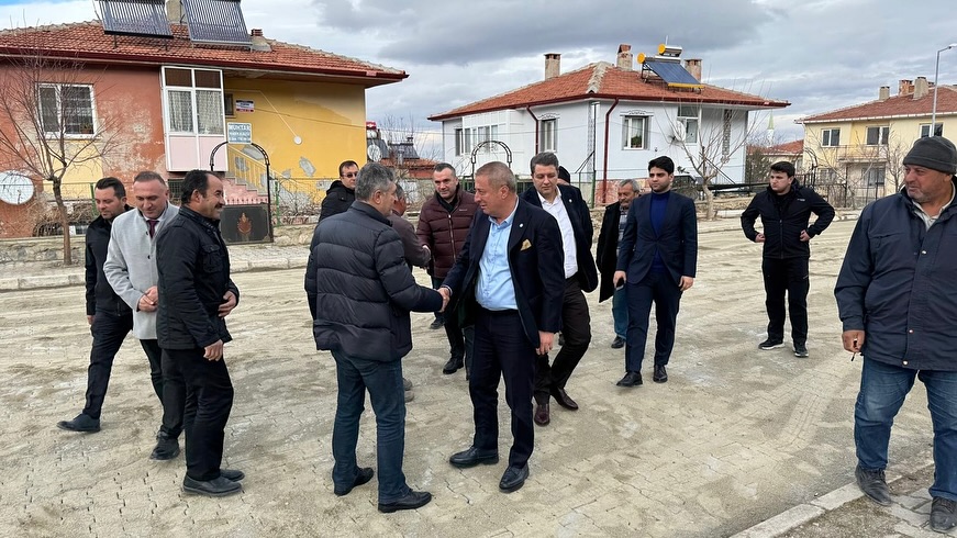 İYİ Parti Milletvekilleri Çay’a geldi