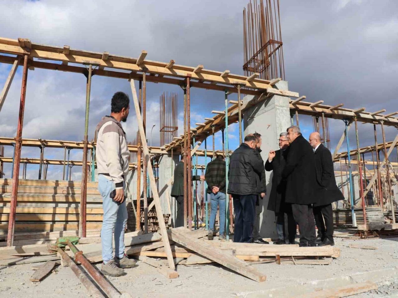 Tamamlandığında Afyonkarahisar’ın ikinci fen lisesi olacak