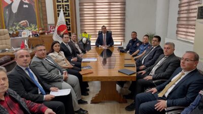 Sinanpaşa Kaymakamı Emrah Aslan başkanlığında, Sinanpaşa Belediye Başkanı Tolga Yıldırım