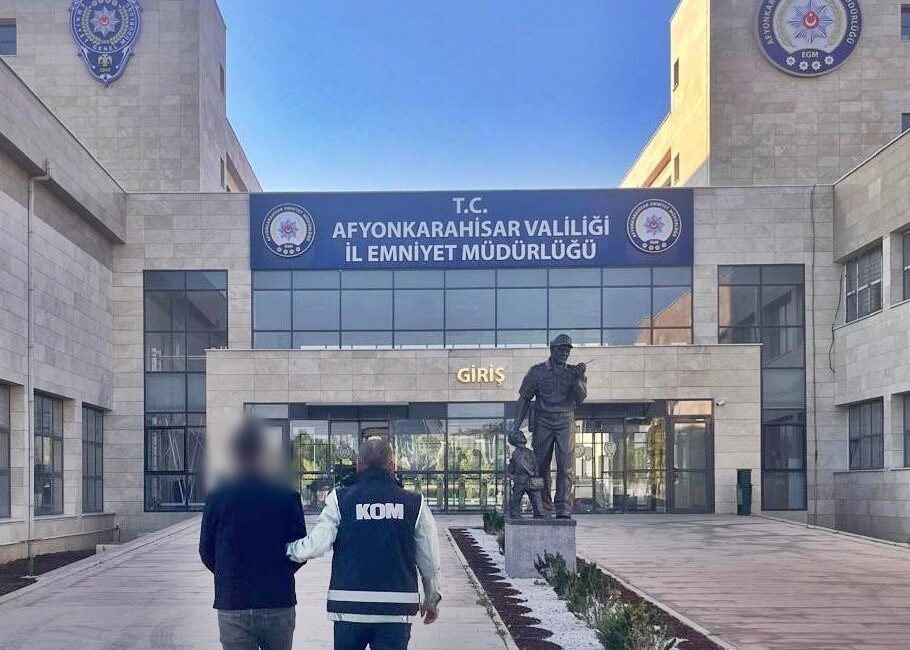 Afyonkarahisar’da nitelikli dolandırıcılık suçundan 3 yıl 4 ay hapis cezasıyla