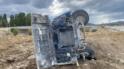 Ana Sayfa › Asayiş › Bilecik’te kontrolden çıkan tanker devrildi: