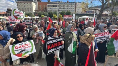 AFYONKARAHİSAR (AA) – Afyonkarahisar Milli İrade Platformu, Gazze'de yaşanan insanlık