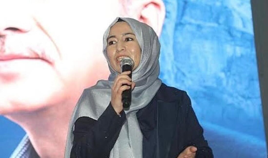 AK Parti Afyonkarahisar İl Kadın Kolları Başkanı Dilek Çengel, görevinden