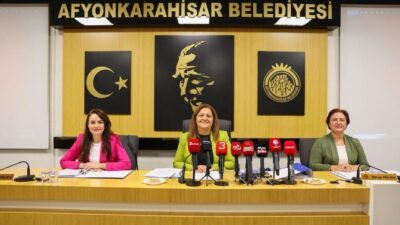 Afyonkarahisar Belediye Başkanı Burcu Köksal, kentin ana arterlerindeki caddeler, kaldırım