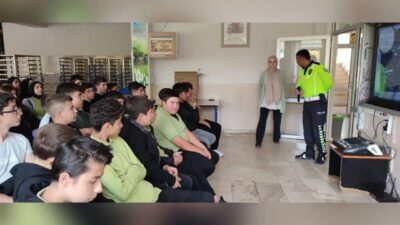 Afyonkarahisar Şuhut Zafer Anadolu Lisesi öğrencilerine yönelik trafik güvenliği bilincini
