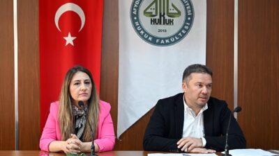Hukuk Fakültesi Konferans Salonunda düzenlenen seminere; Hukuk Fakültesi Dekan Yardımcıları