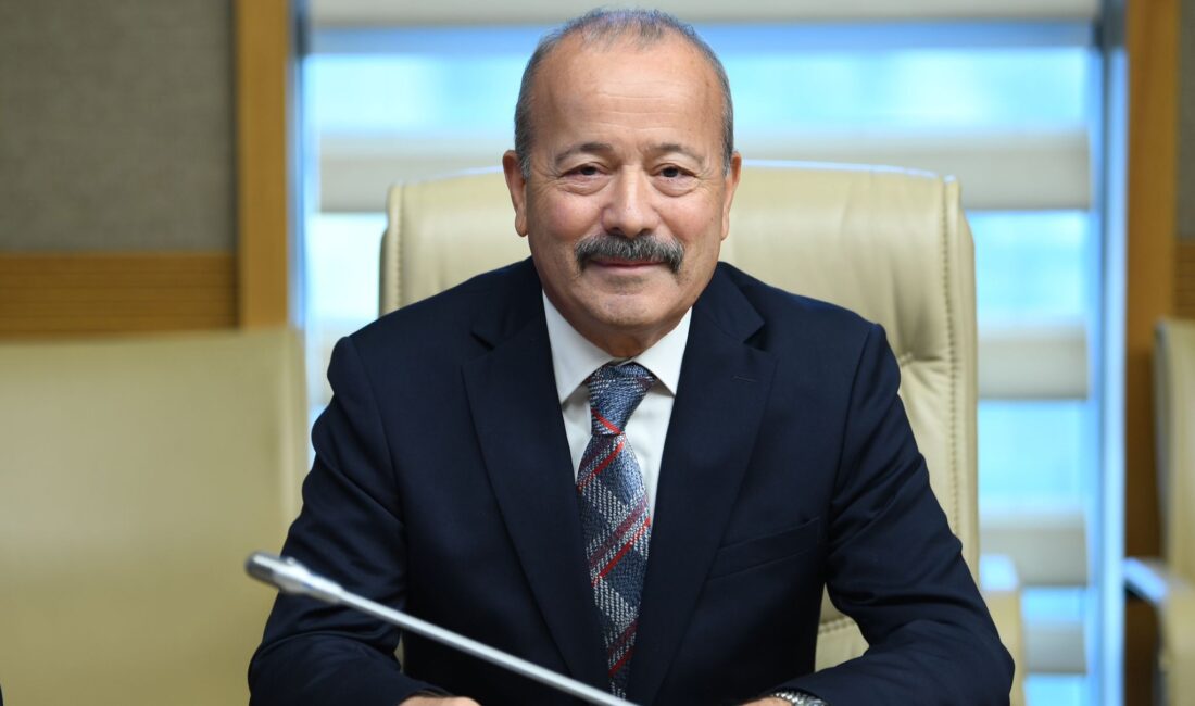 Konuşmasına, “Bizim tarihimiz yalnızca savaşlarla değil; kıtalara medeniyet taşıyan yollarla