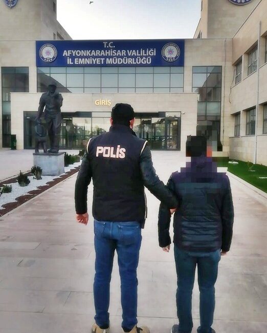 Edinilen bilgilere göre, İl Emniyet Müdürlüğüne bağlı ekipler tarafından aranan