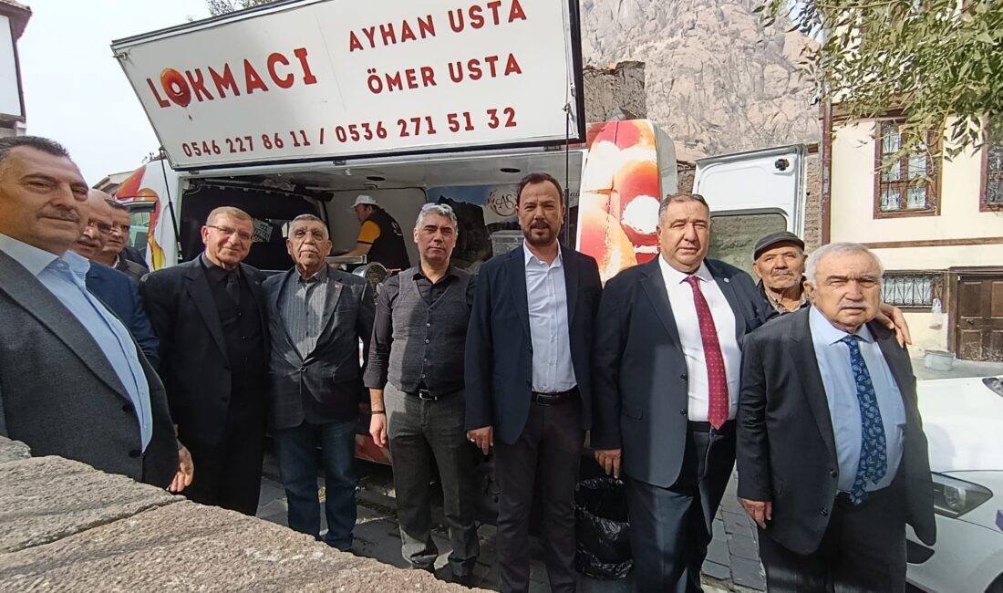 10 Kasım dolayısıyla Mevlevi (Türbe) Camii’nde düzenlenen programda Atatürk ve