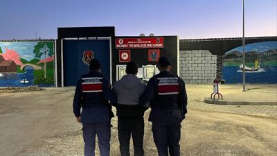 Operasyon kapsamında; Uyuşturucu veya Uyarıcı Madde Ticareti Yapma veya Sağlama