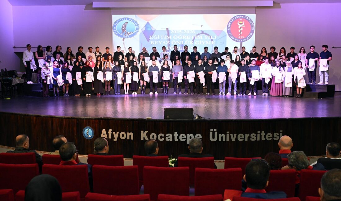 AKÜ Rektörü Prof. Dr. Mehmet Karakaş, Afyonkarahisar Sağlık Bilimleri Üniversitesi