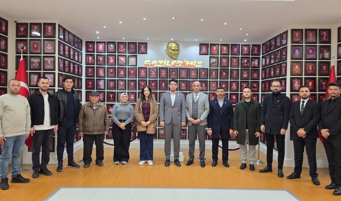 Gerçekleştirilen ziyarette İl Başkanı Katırcı, vatan uğruna canlarını feda eden