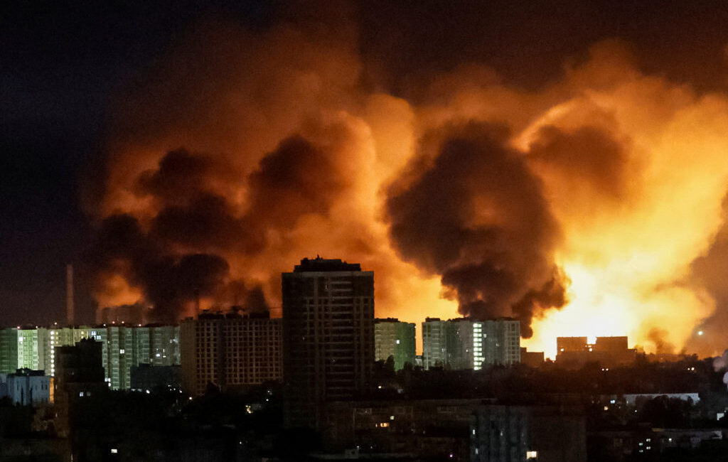 Ukraynalı yetkililere göre, Rusya gece boyunca Ukrayna’ya çok sayıda insansız