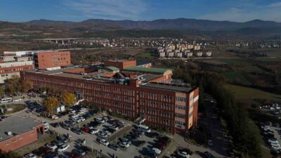 Bolu Abant İzzet Baysal Üniversitesi Diş Hekimliği Fakültesi’nde eğitim gören