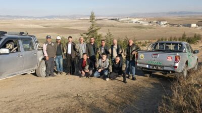 Etkinlik kapsamında 250 adet çam ve sedir fidanı, orman sahasında