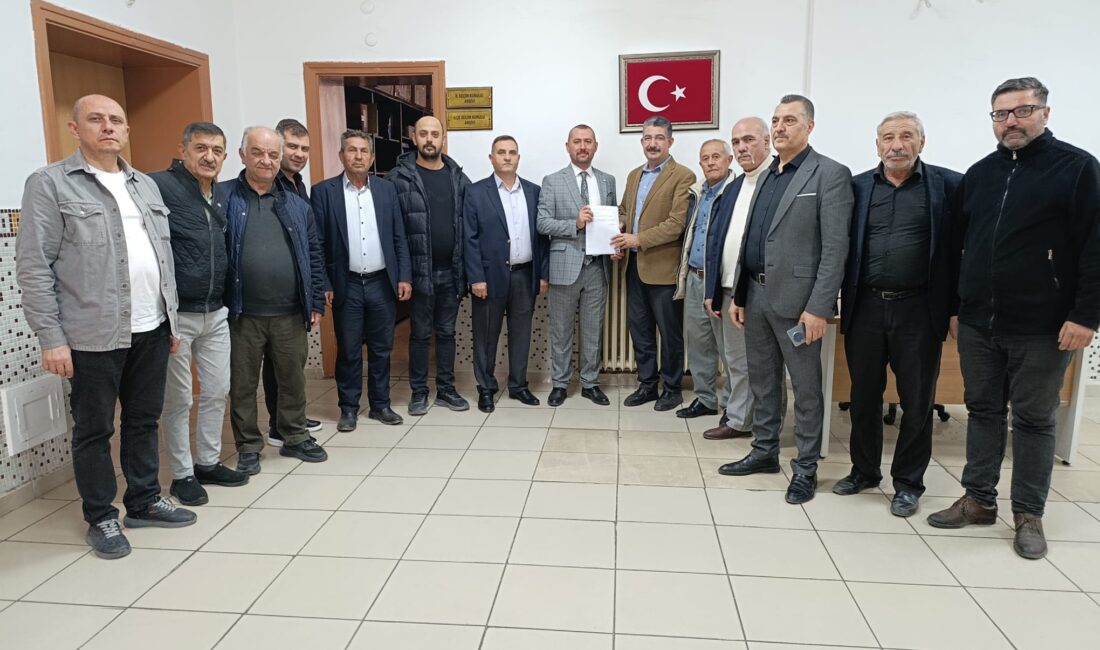 Mazbatasını alırken açıklamalarda bulunan İYİ Parti Merkez İlçe Başkanı İzzet