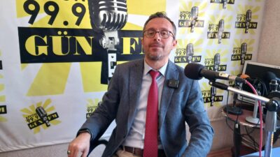 “Fen Edebiyat Fakültesi 1992 yılında kurulmuş, 1993 yılında eğitim ve