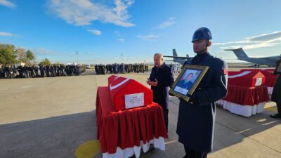 Milletvekili Taytak, törende şehitlerimizin aziz hatırasını saygıyla anarak ailelerine baş