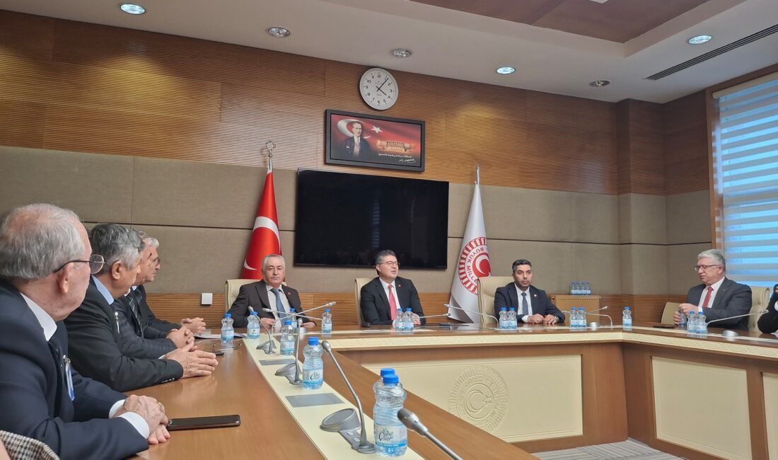 İl yönetimi, Merkez İlçe teşkilatı ve Kurultay delegeleriyle birlikte gerçekleştiren