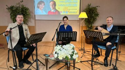 Programda Devlet Konservatuvarı Türk Sanat Müziği Bölümü 2006 yılı mezunları