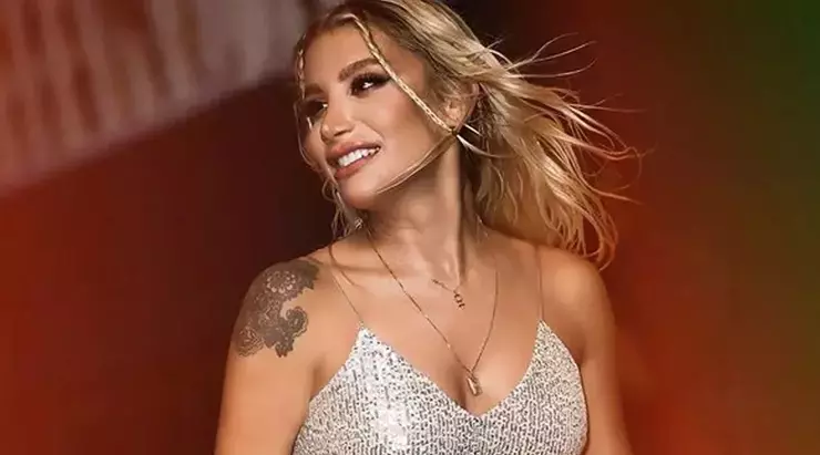 Ünlü şarkıcı İrem Derici, İstanbul Cumhuriyet Başsavcılığı tarafından yürütülen ‘uyuşturucu