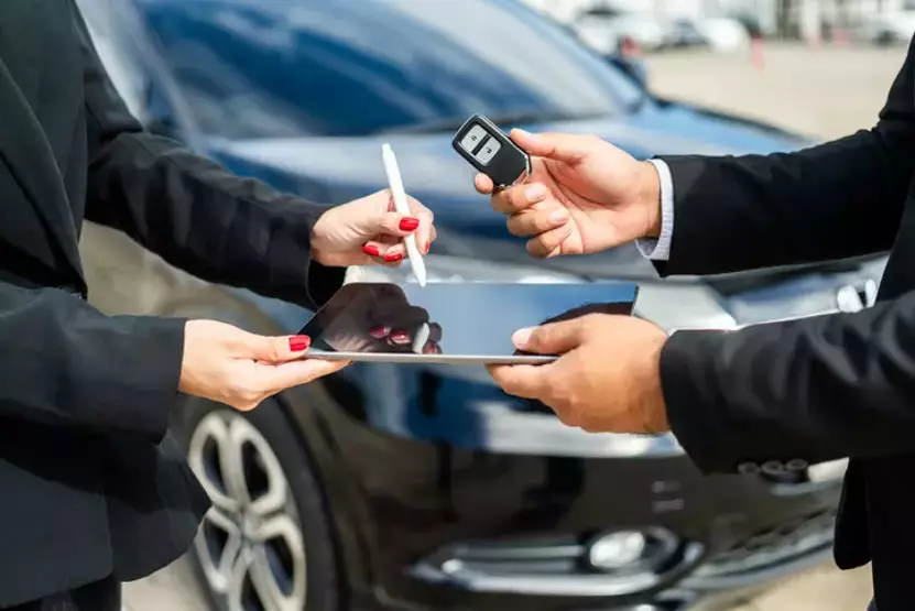 Yüksek faiz oranları, daralan kredi imkanları ve değişen tüketici davranışları,