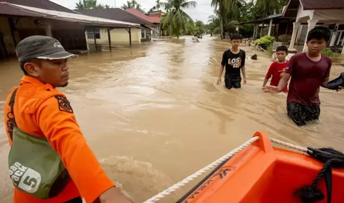Hafta sonundan bu yana etkili olan yoğun yağışlar, Kuzey Sumatra’da