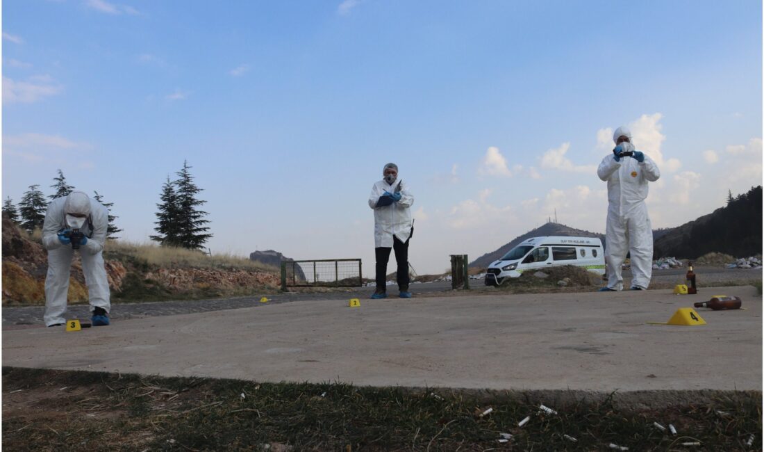 Afyonkarahisar İl Emniyet Müdürlüğü’nden yapılan yazıla açıklamada, olay yeri inceleme