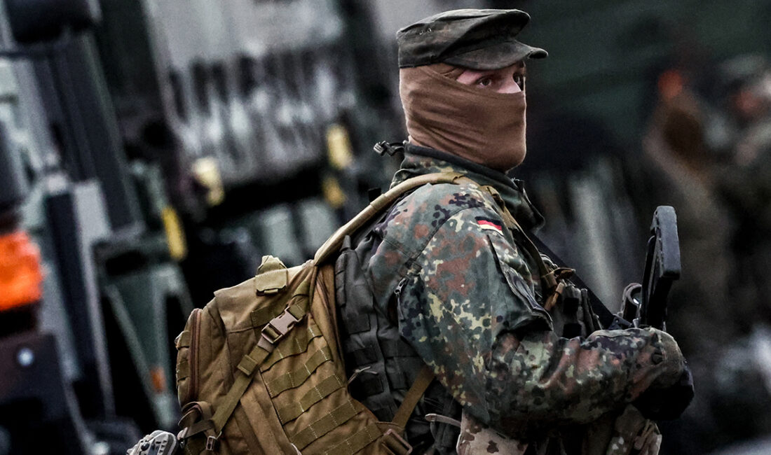 Yeni yasaya göre, 18 yaşına gelen erkekler sağlık ve kişisel