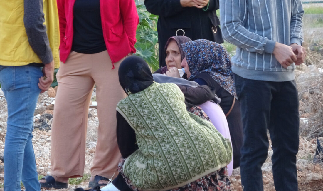 Olay, dün saat 17.00 sıralarında Kepez ilçesi Varsak Demirel Mahallesi