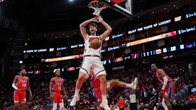 NBA’de Houston Rockets ile bu sezon dikkat çekici bir performans