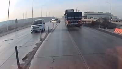 Konya’da hatalı sollama yapmaya çalışan hafif ticari aracın sürücüsünün kontrolü