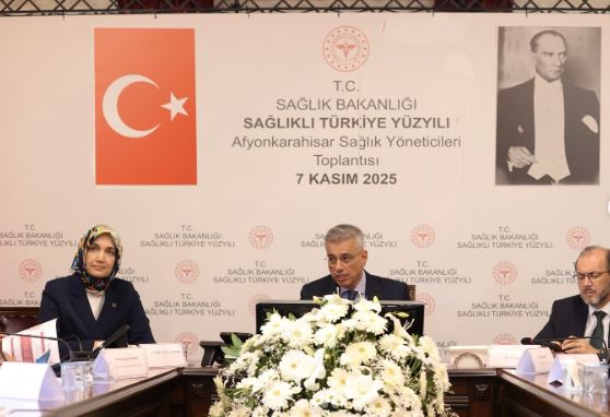 Önemli sağlık yöneticilerini bir araya getiren “Sağlıklı Türkiye Yüzyılı Sağlık
