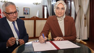 Protokol töreni gerçekleştirildi Vali Doç. Dr. Kübra Güran Yiğitbaşı’nın katılımıyla