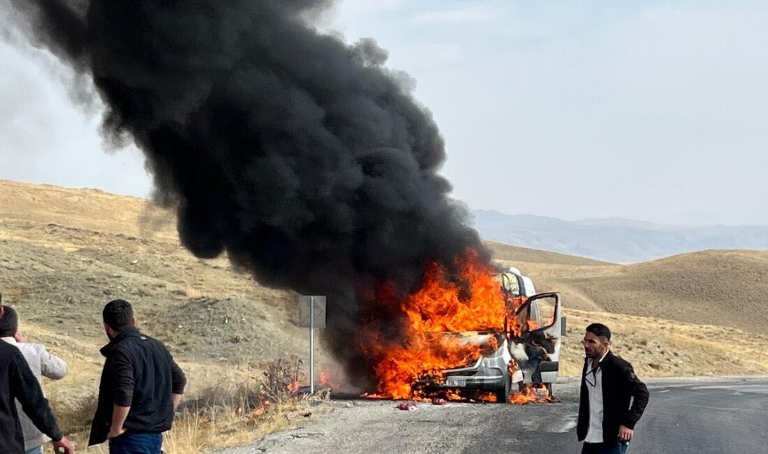 Van’ın Kurubaş mevkisinde öğle saatlerinde hareketli anlar yaşandı. Hakkari’den Van’a