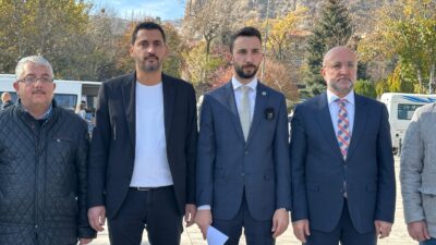 Açıklamayı, AK Parti Afyonkarahisar İl Gençlik Kolları Başkanı Mehmet Emin