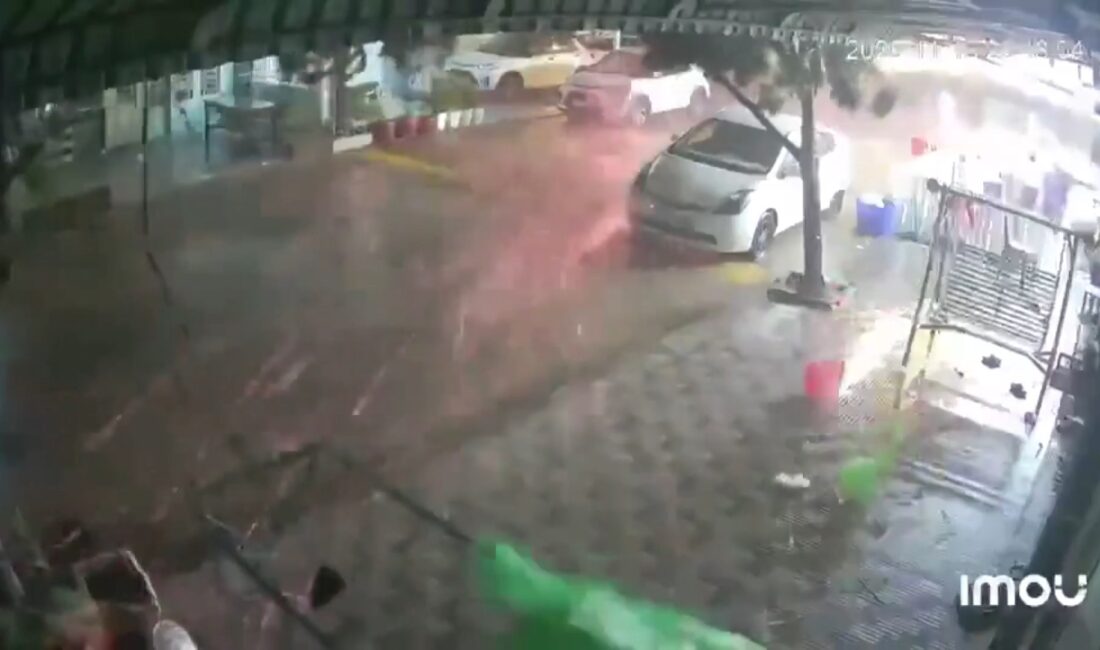 Güneydoğu Asya’da günlerdir etkisini sürdüren Kalmaegi Tayfunu, Filipinler ve Vietnam’ın