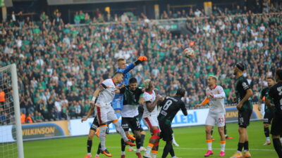 Trendyol Süper Lig’in 12. haftasında Kocaelispor ile Galatasaray karşı karşıya geldi. Turka Kocaeli Stadyumu’nda oynanan