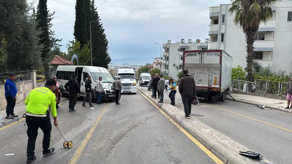 Olay, sabah saatlerinde Fethiye’nin Patlangıç Mahallesi, Ölüdeniz Caddesi üzerinde meydana