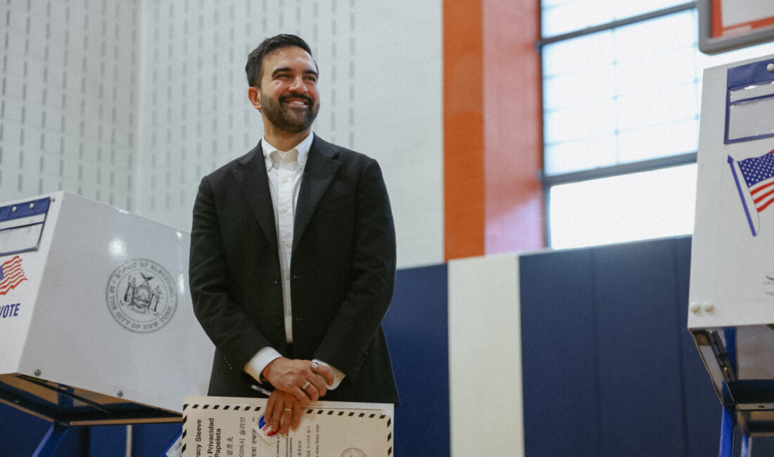 ABD’de oy verme işleminin tamamlanmasının ardından açılan sandıklarda oyların yüzde