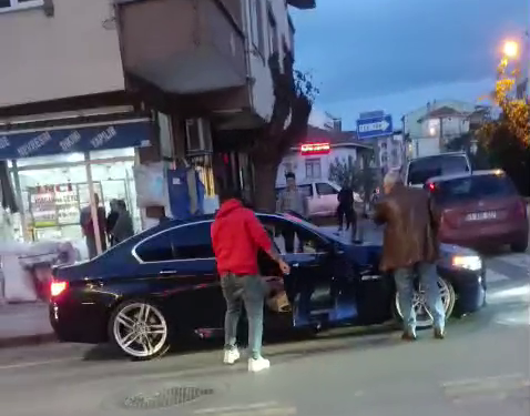 Kocaeli Güney Mahallesi Tuğrul Caddesi’nde meydana gelen olayda, B.E. isimli
