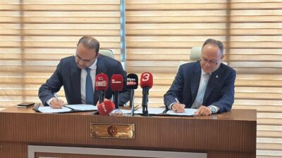 Protokol, ATSO Yönetim Kurulu Başkanı Hüsnü Serteser ile Organizatör Hamza