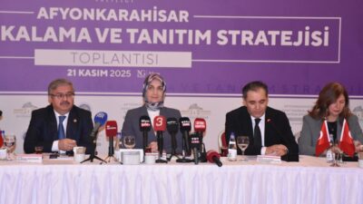 AFYONKARAHİSAR (AA) – Afyonkarahisar'da "Kent Markalama ve Tanıtım Stratejisi" toplantısı