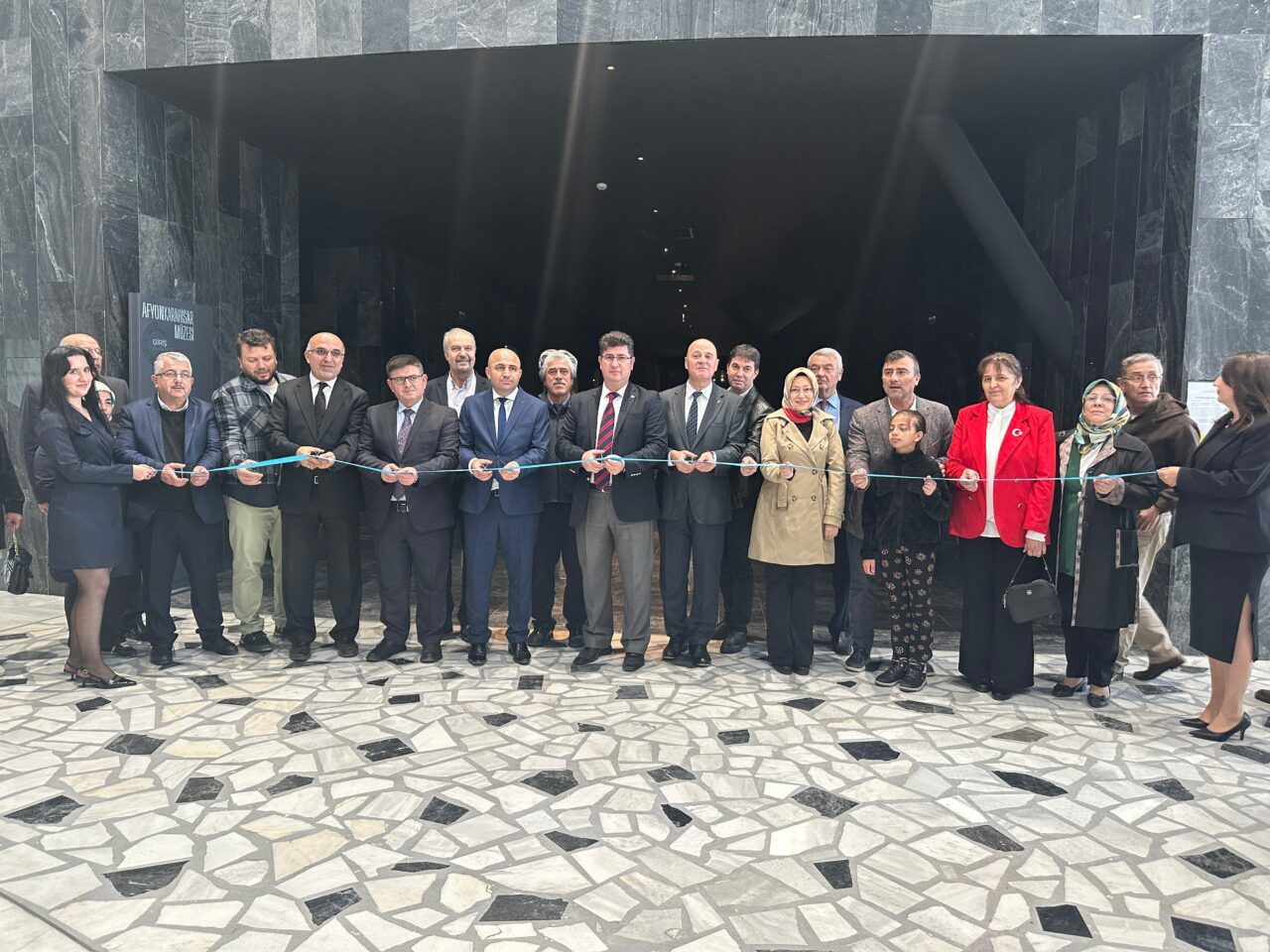 AFYONKARAHİSAR (AA) – Afyonkarahisar'da "Mevlevilik ve Sultan Divani Sergisi"nin açılışı