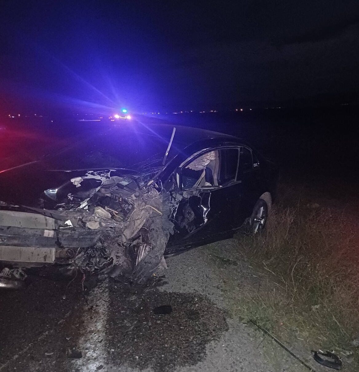 AFYONKARAHİSAR (AA) – Afyonkarahisar'ın Dinar ilçesinde taksi ile otomobilin çarpışması