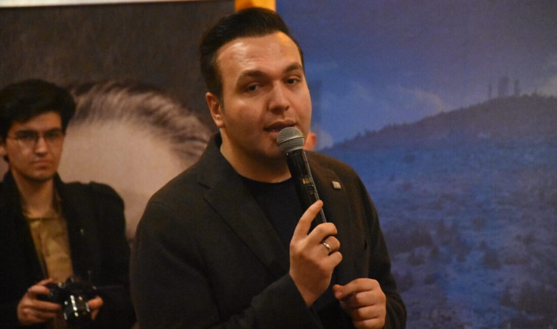 - "Bugün TBMM'de 30 yaşın altındaki 5 milletvekilinden 4'ü AK