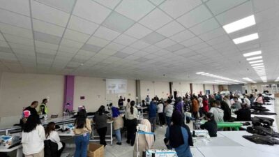 Afyonkarahisar’da jandarma ekipleri tarafından yaklaşık 130 anne ve anne adayına