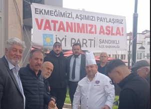 Etkinlik, Sandıklı eski belediye meydanında gerçekleştirildi. Sabahın erken saatlerinden itibaren