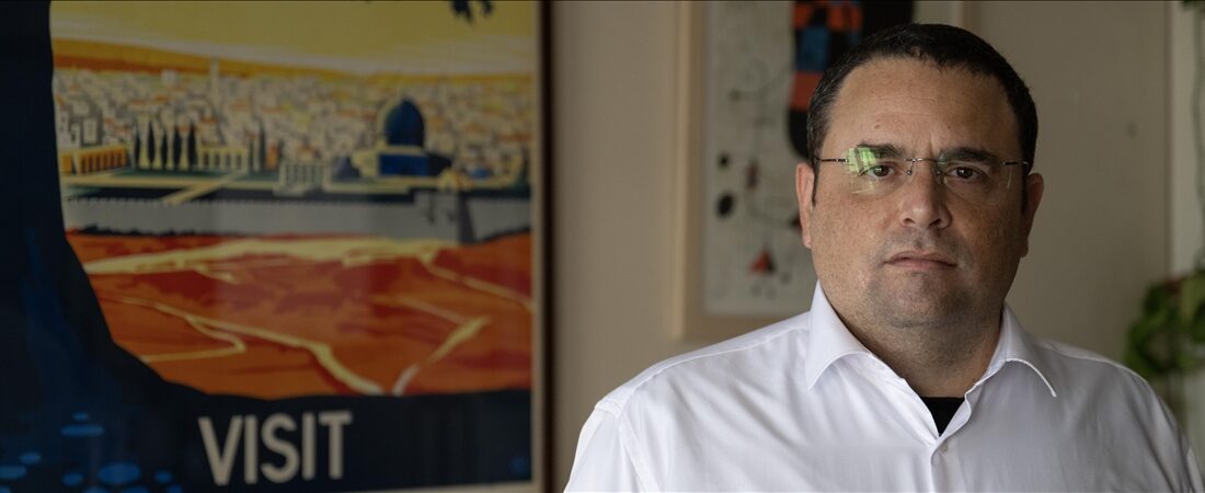 İsrailli Avukat Ben Marmarelli, İsrail hapishane ve gözaltı merkezlerindeki Filistinli